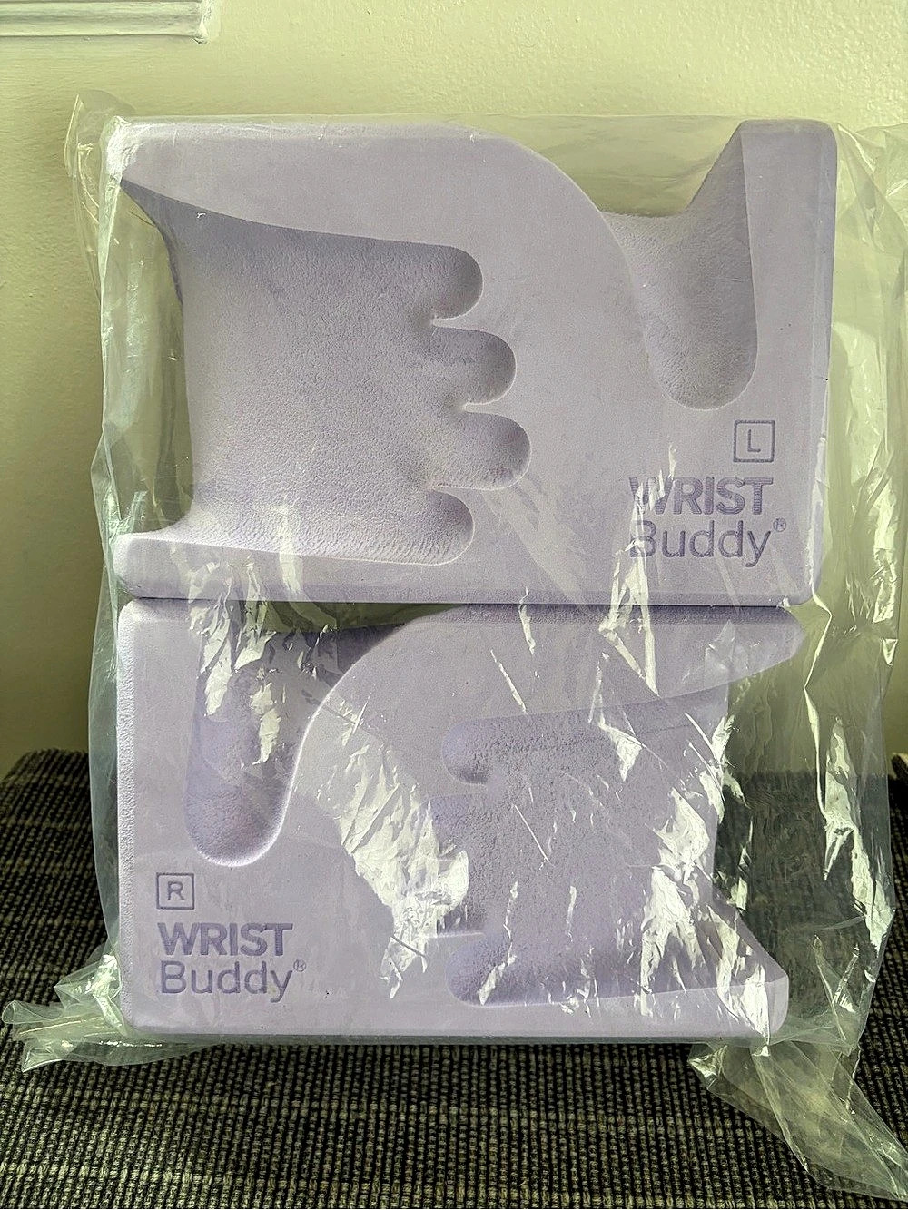 WRISTBuddy® HandShaped Ergonomic Yoga Blocks for Optimal Wrist Support Workout